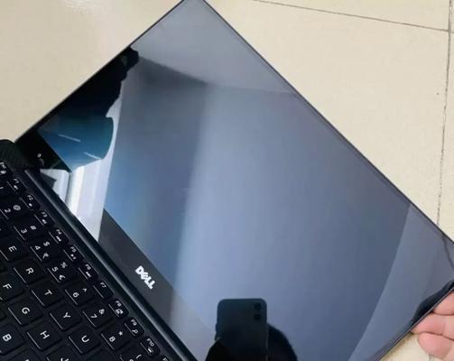 XPS13换屏教程（一步步教你更换XPS13的显示屏，省钱又省心）