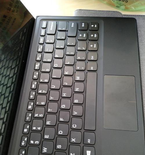 联想Miix520内存扩容教程（快速提升Miix520性能，轻松扩展内存容量）