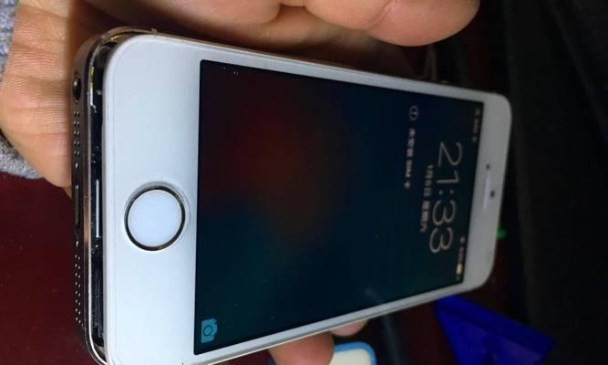 iPhone5s电池表现如何？（探索iPhone5s电池寿命和性能）