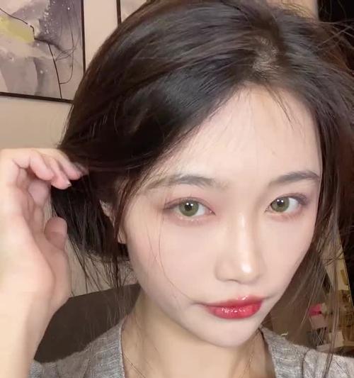 美妆教程氛围拍照电脑（打造迷人氛围照片的绝佳工具——电脑）